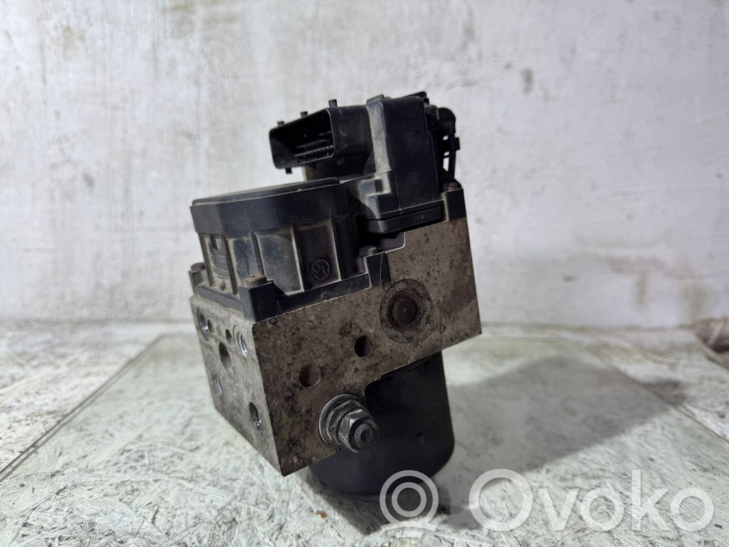 Volkswagen PASSAT B5 ABS bloks 