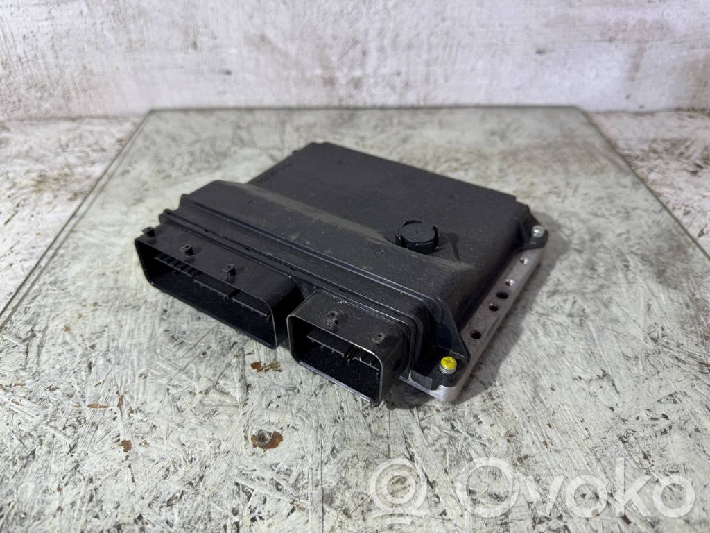 Toyota Yaris Engine control unit/module 