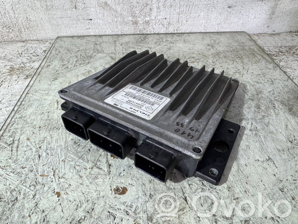 Renault Megane II Engine control unit/module 
