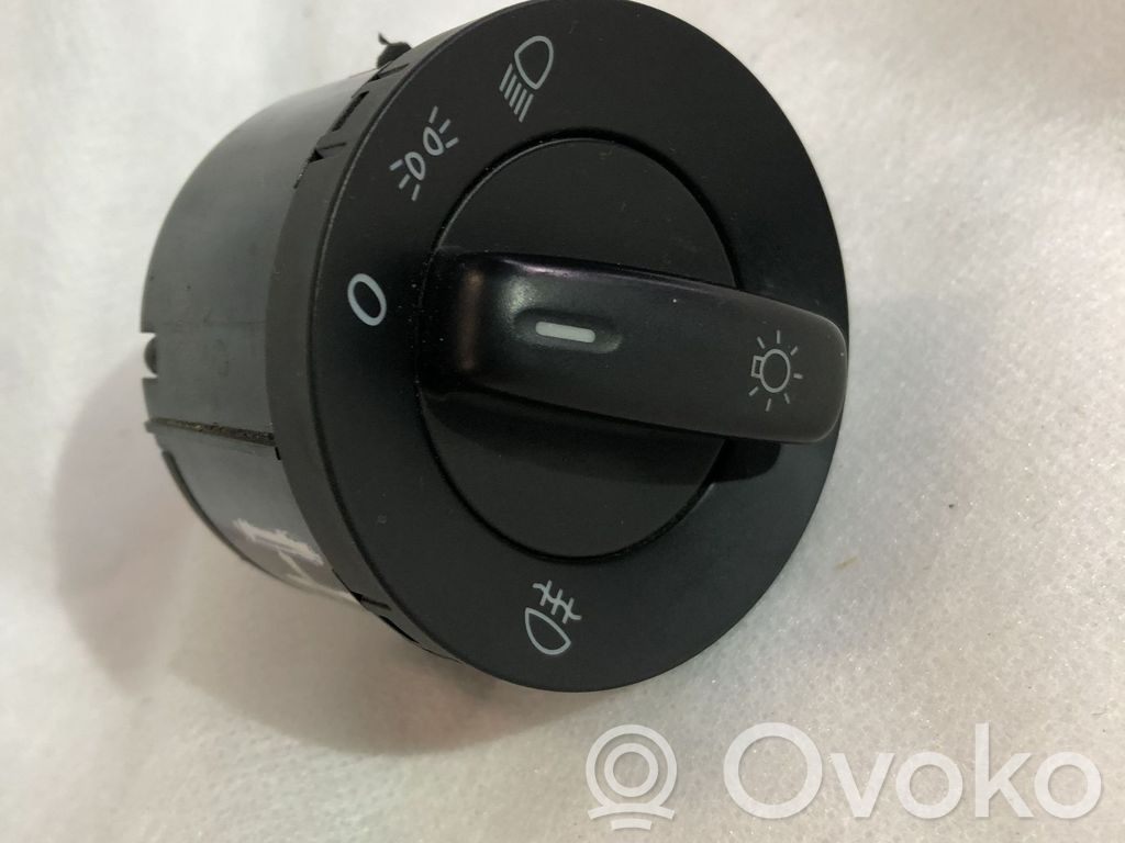 Volkswagen PASSAT B6 Interruptor de luz 