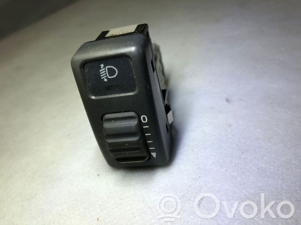 Volvo S70  V70  V70 XC Headlight level height control switch 