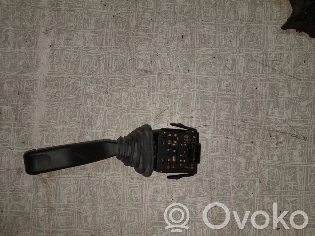 Opel Corsa C Indicator stalk 