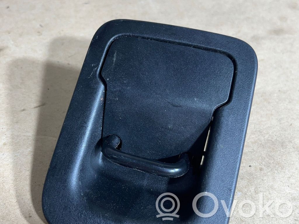 Ford Turneo Courier Tie down hook / loop 