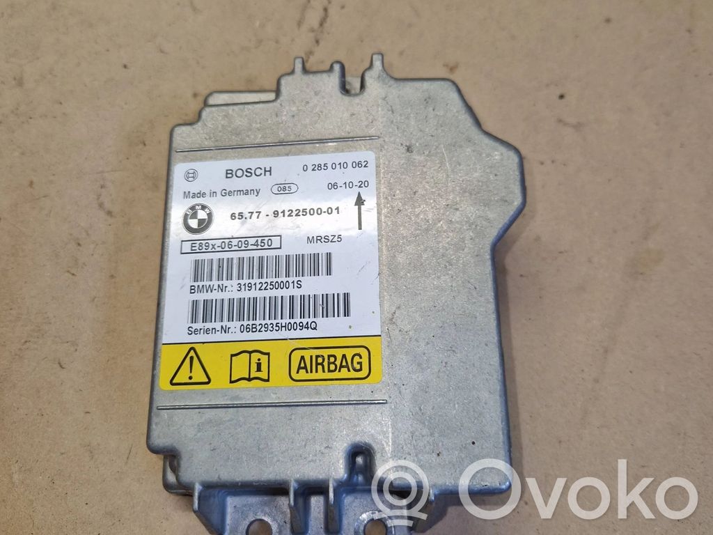 BMW 1 E81 E87 Airbag control unit/module 