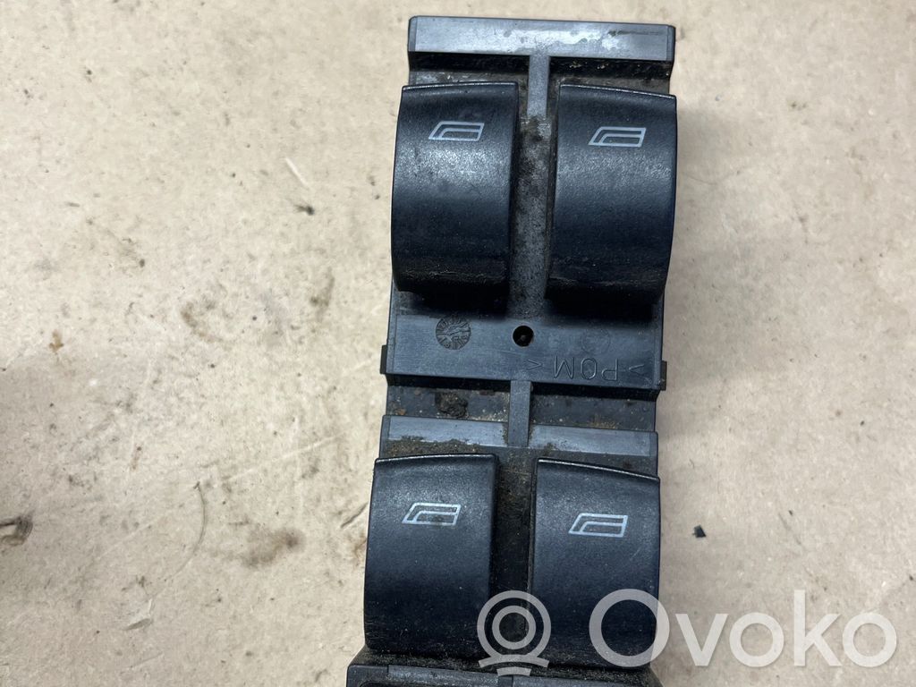 Audi A3 S3 8L Electric window control switch 