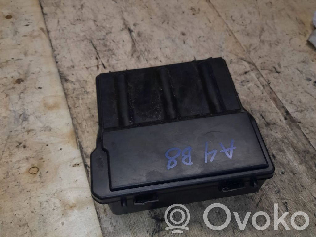 Audi A4 S4 B8 8K Bluetooth control unit module 