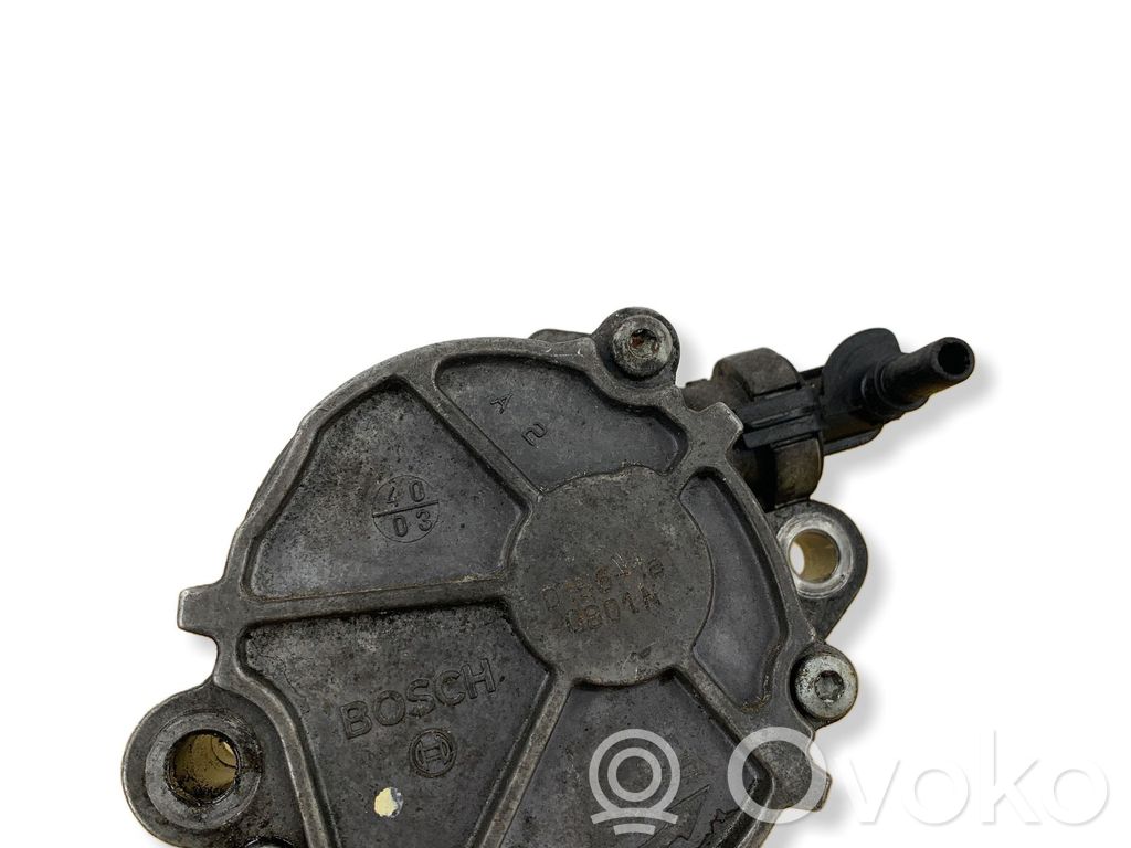 Ford Focus C-MAX Vacuum pump 