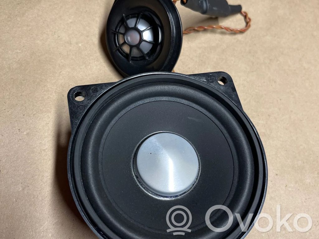 BMW 5 F10 F11 Front door speaker 