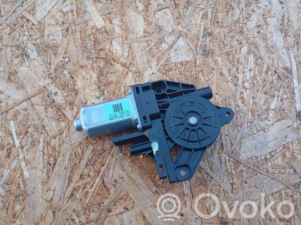 Fiat Freemont Rear door window regulator motor 