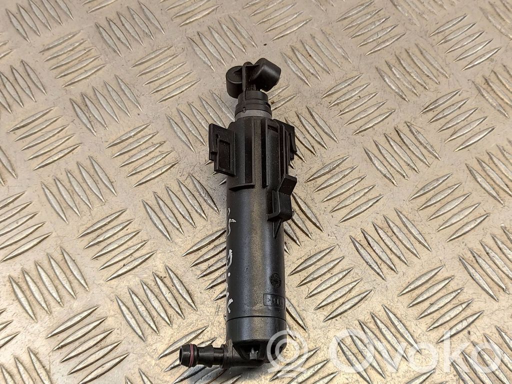 Dysza spryskiwacza lampy przedniej   8T0955102B,8T0955102,8T0955102A
