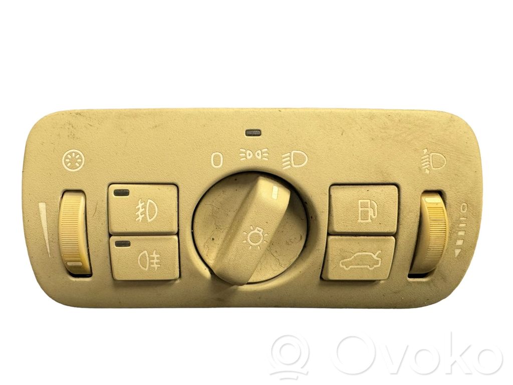 Volvo XC60 Light switch 