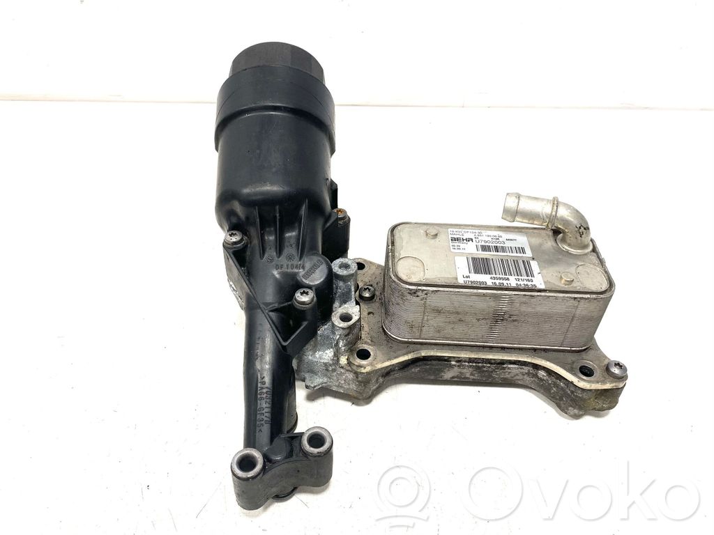 Mocowanie / uchwyt filtra oleju   A6511800665,A6511800665,U7902003,121160,4359558,449877,OF10430