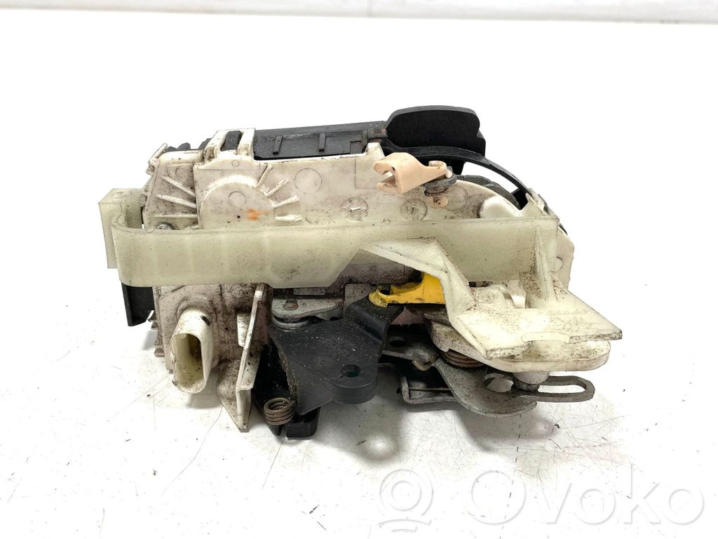 Jeep Compass Rear door lock 
