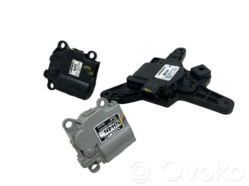 Hyundai Tucson TL Moteur / actionneur de volet de climatisation 
