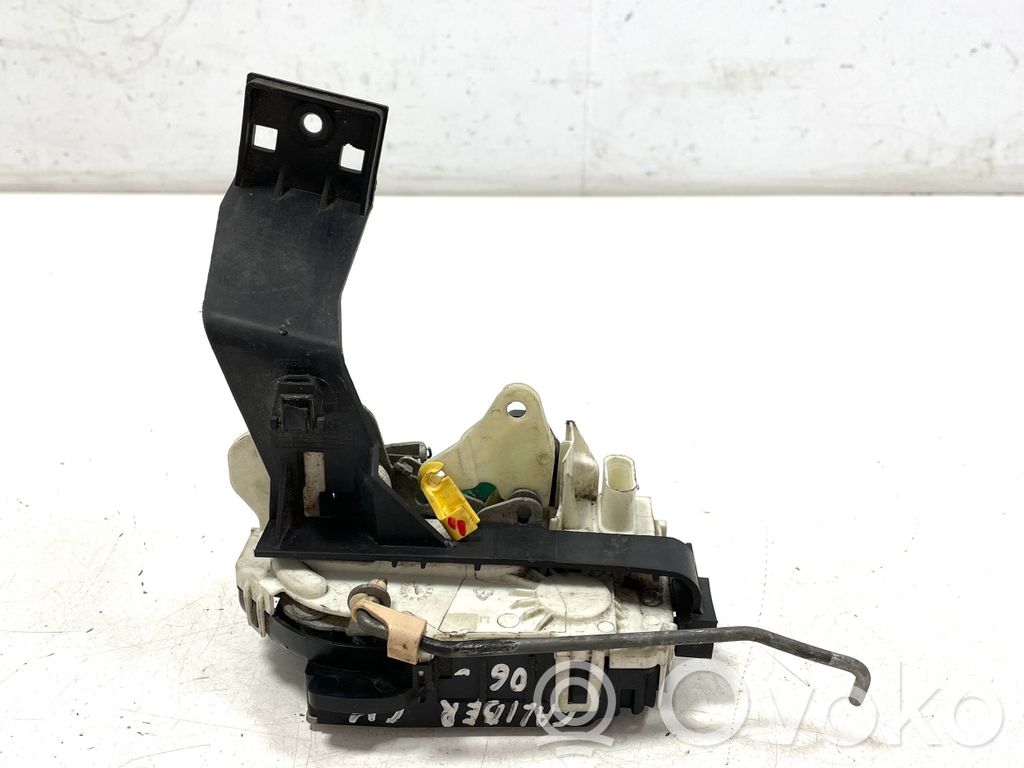Dodge Caliber Rear door lock 