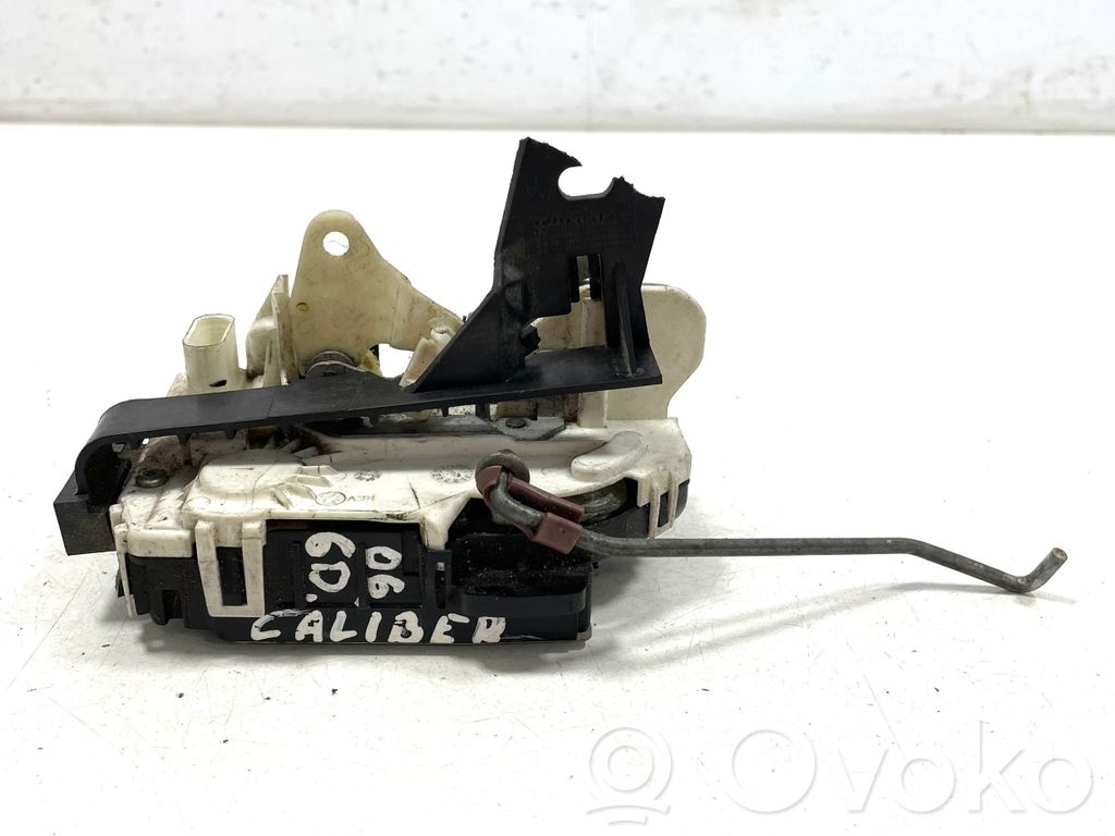 Dodge Caliber Rear door lock 