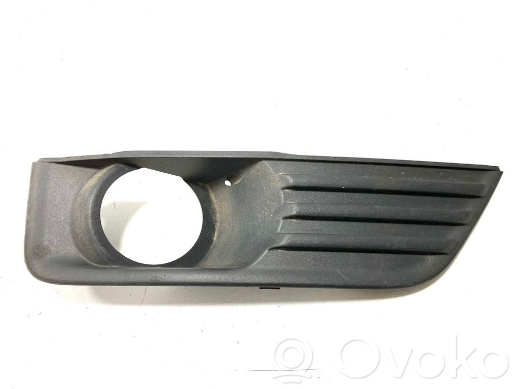 Ford Focus Front fog light trim/grill 