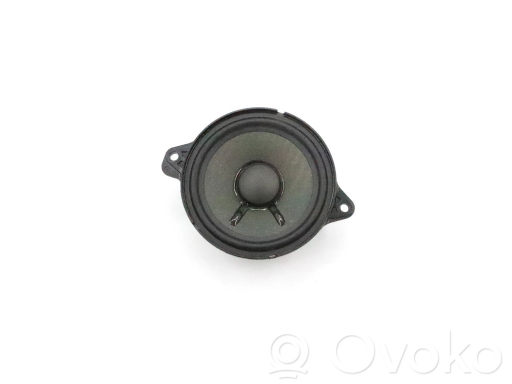 Audi Q5 SQ5 FY Garsiakalbis (-iai) priekinėse duryse 