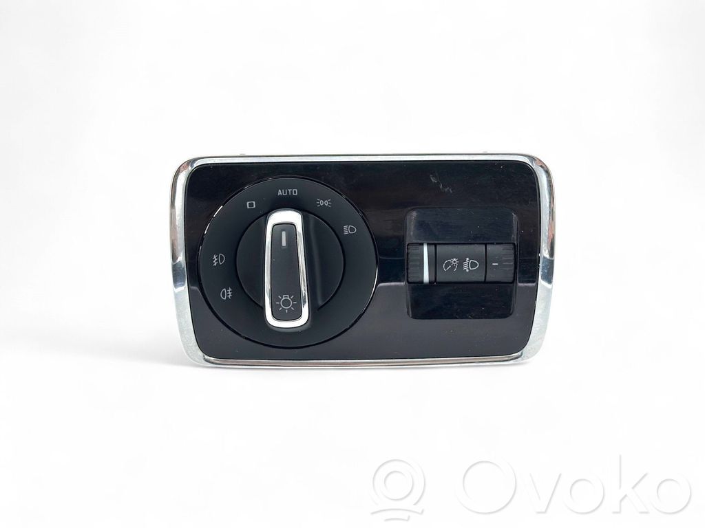 Skoda Superb B6 (3T) Light switch 