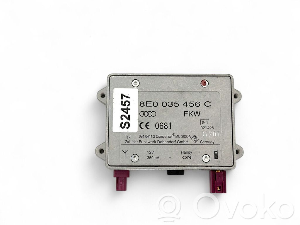 Audi A6 S6 C6 4F Antenos stiprintuvas 