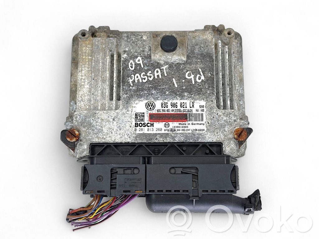 Volkswagen Passat Alltrack Engine control unit/module 