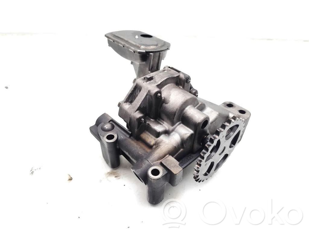 Volvo V50 Oil pump 