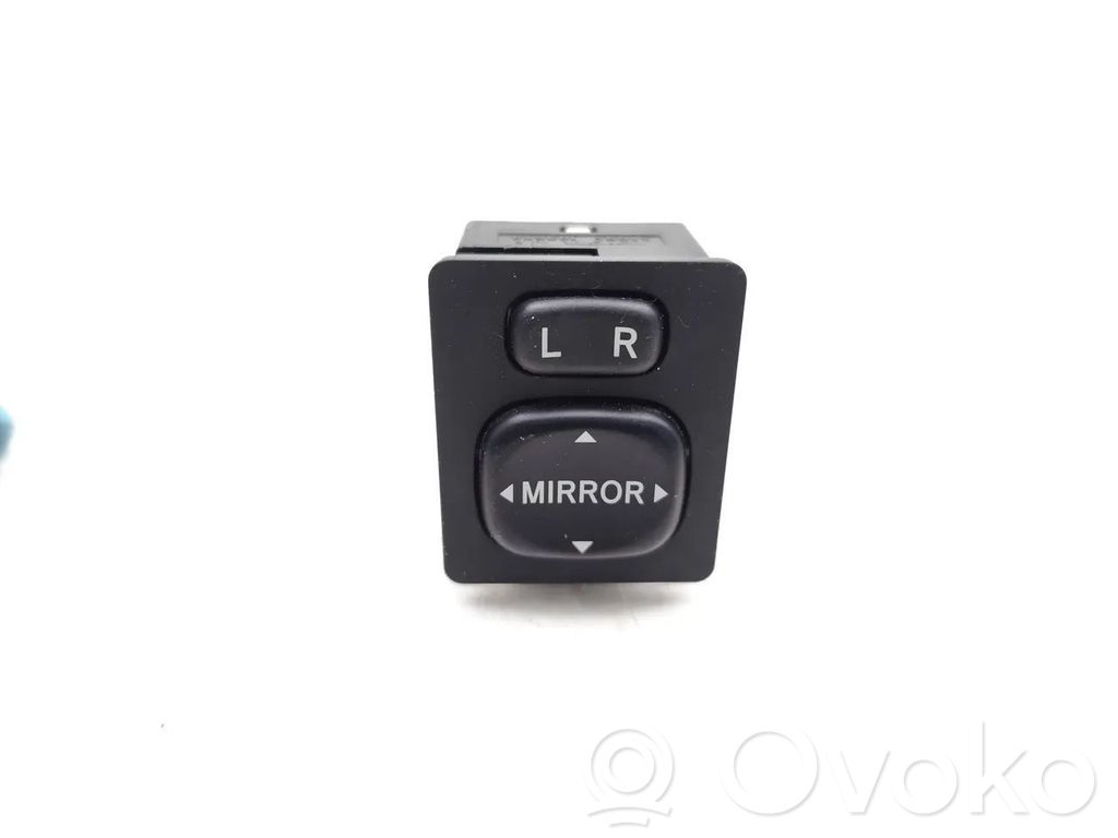 Toyota Yaris Wing mirror switch 