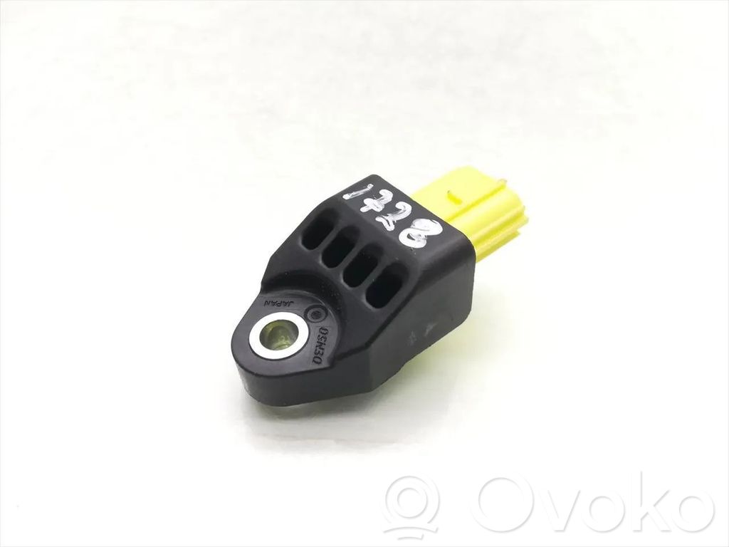 Lexus CT 200H Airbagsensor Crashsensor Drucksensor 