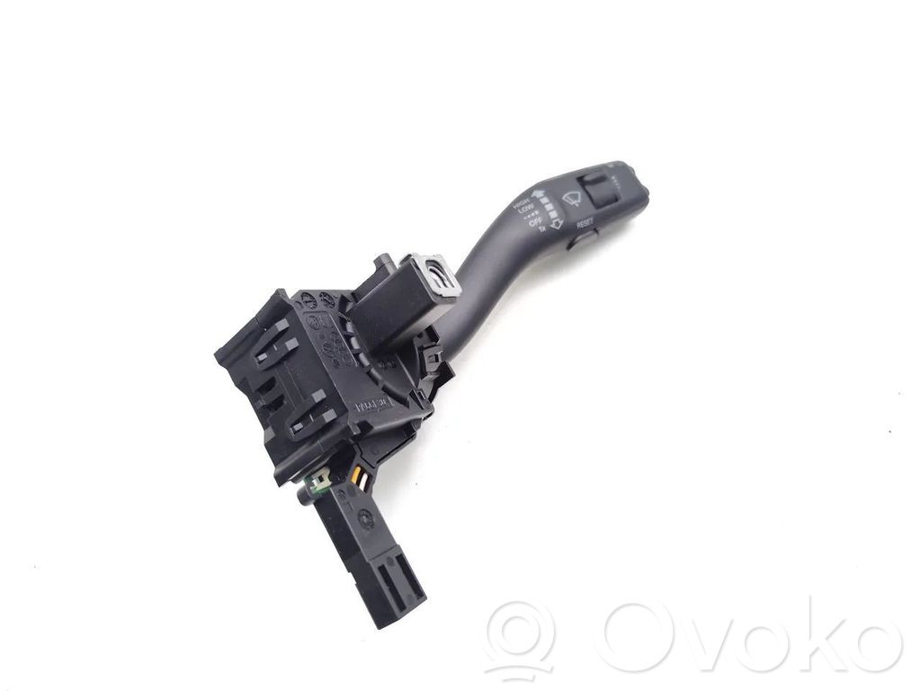 Audi A3 S3 8P Wiper control stalk 