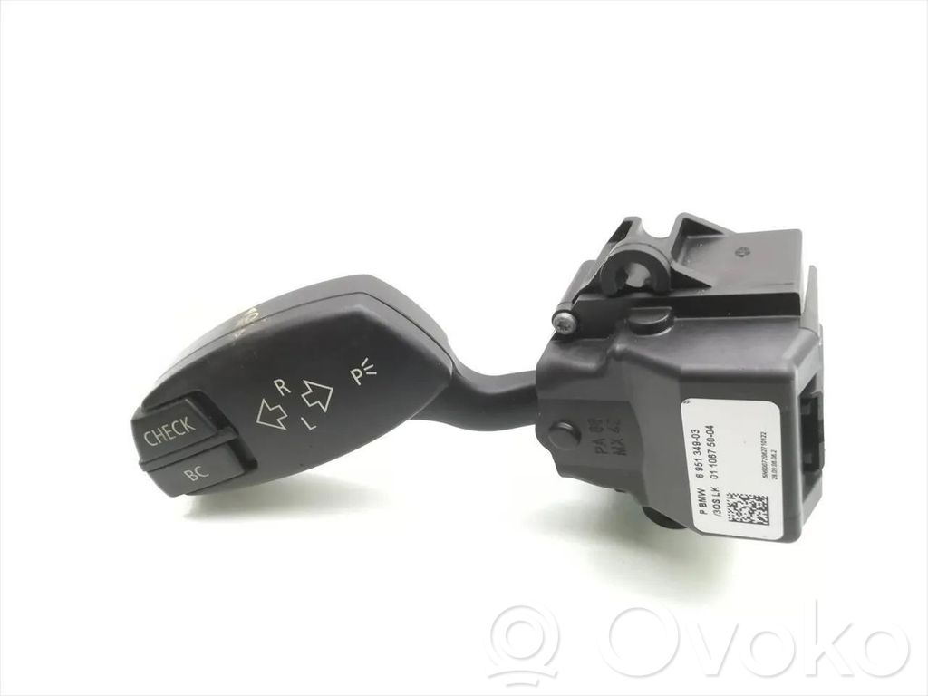BMW 5 E60 E61 Pagrieziena signālu / lukturu sviria 