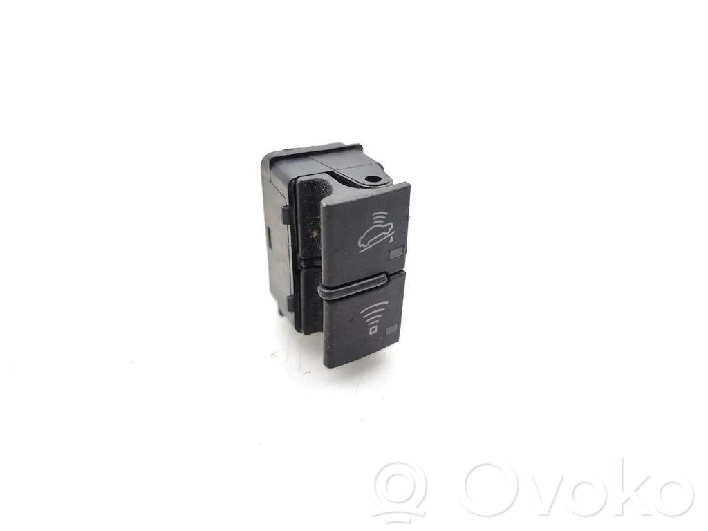 Audi A4 S4 B7 8E 8H Alarm switch 