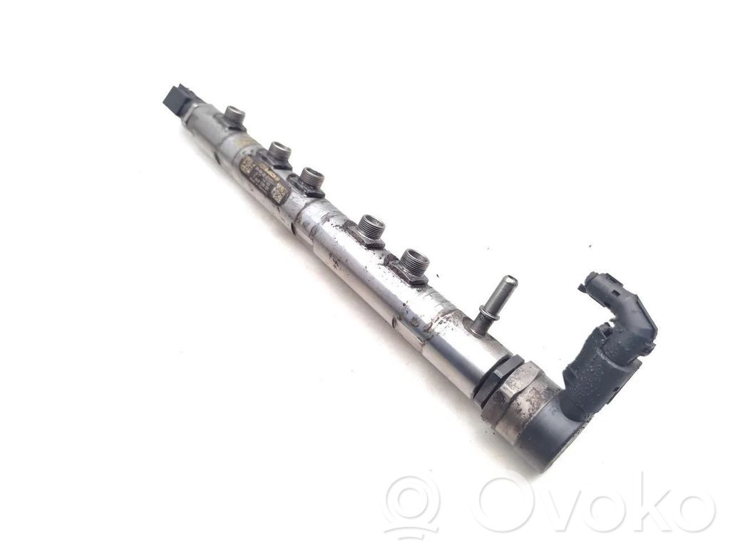 BMW 3 E90 E91 Fuel main line pipe 