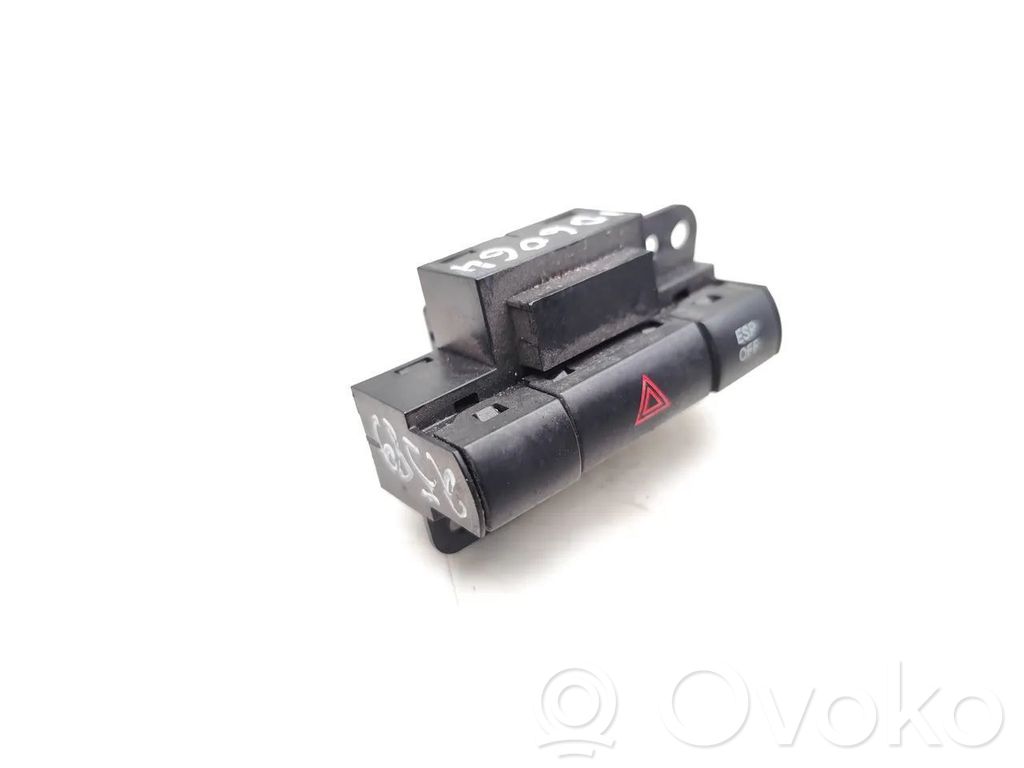 Chrysler Voyager Hazard light switch 