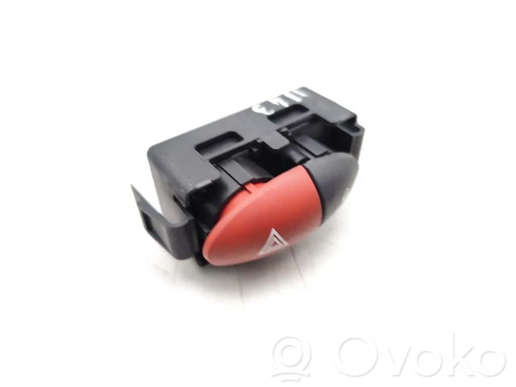 Renault Twingo II Hazard light switch 