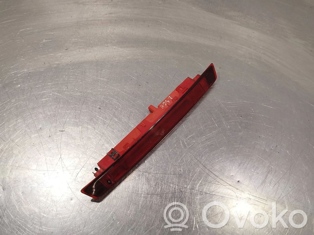 Ford B-MAX Third/center stoplight 