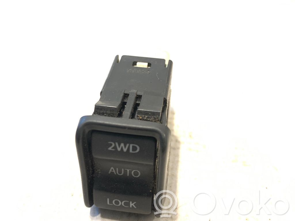 Suzuki SX4 Interruptor de bloqueo del diferencial 