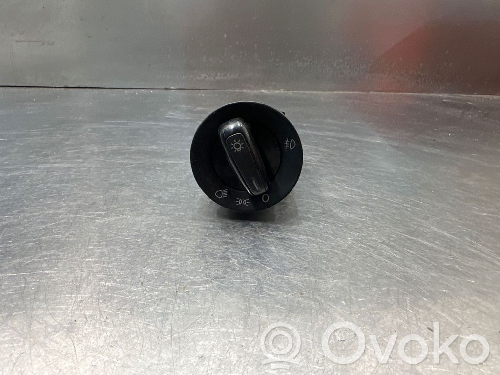 Skoda Citigo Interruptor de luz 