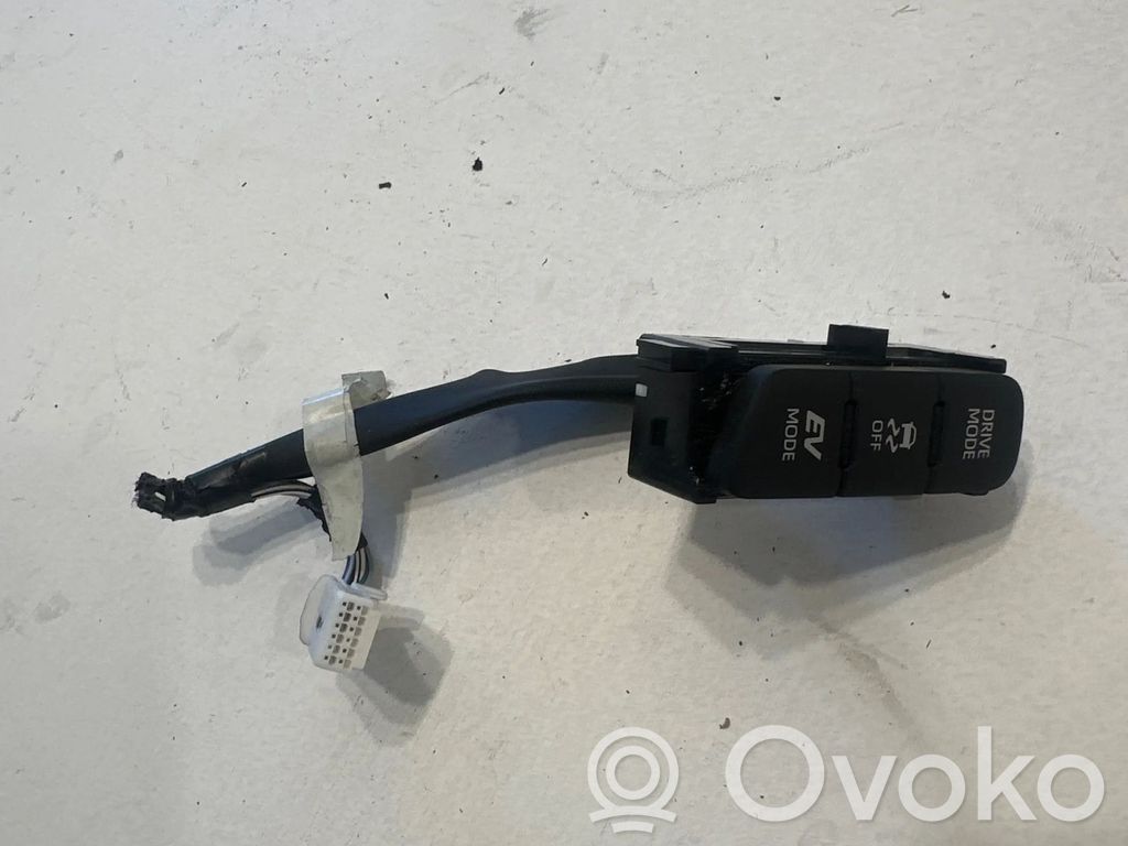 Toyota Yaris XP210 Multifunctional control switch/knob 