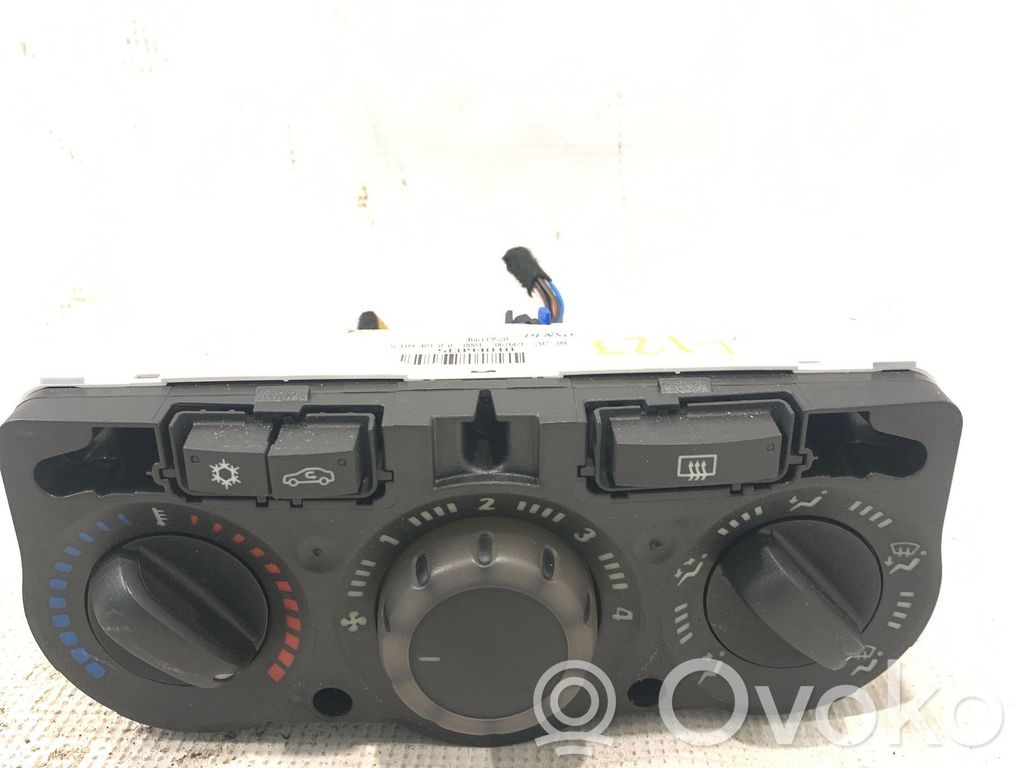 Opel Corsa D Climate control unit 