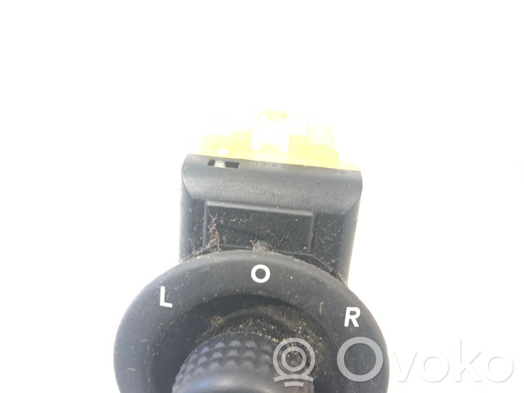 Dodge Caliber Wing mirror switch 