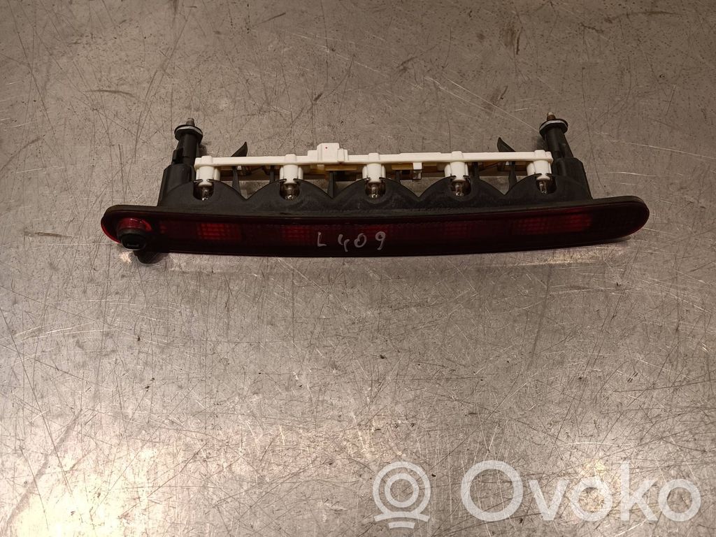 Suzuki Swift II Kolmas/lisäjarruvalo 