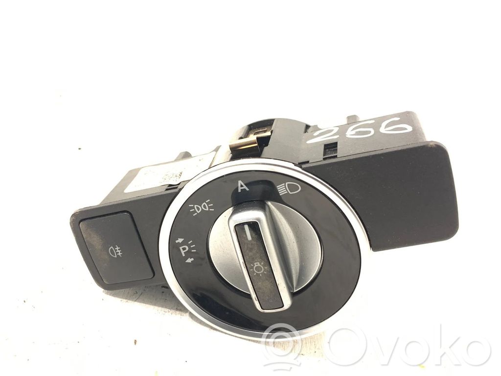 Mercedes-Benz C W204 Interruptor de luz 