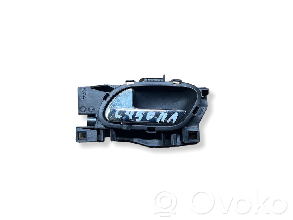Peugeot 5008 Front door interior handle 