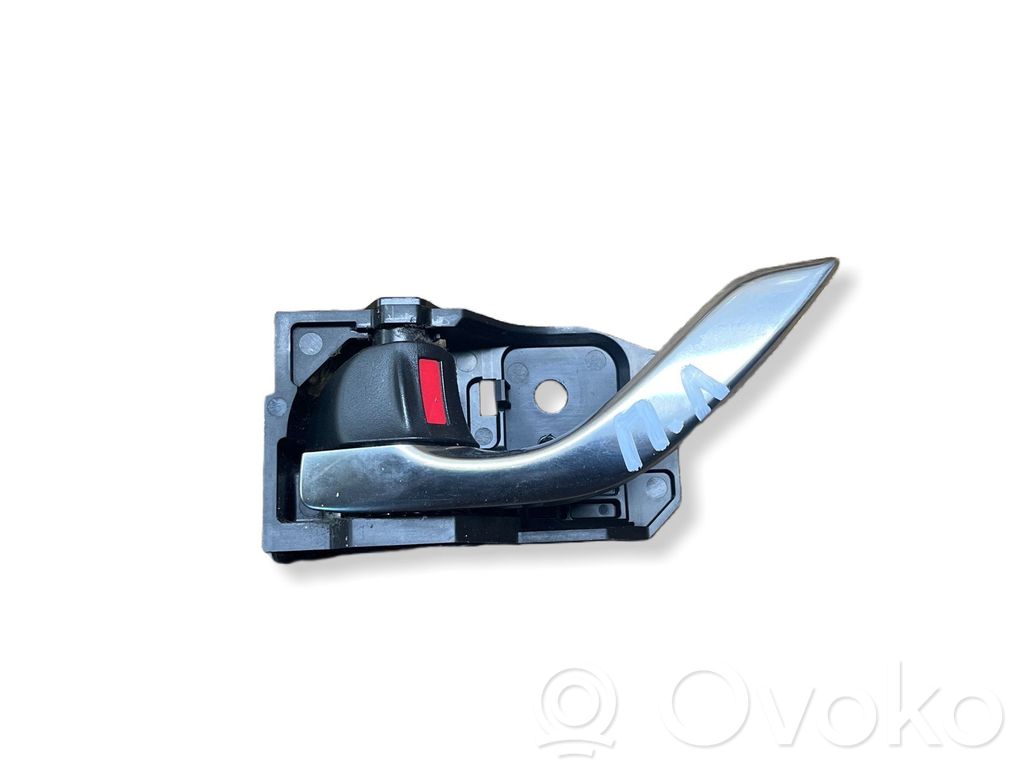 Mazda 3 III Front door interior handle 