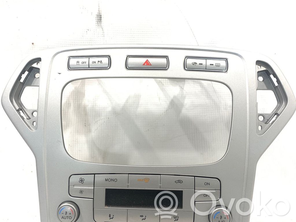 Ford Mondeo MK IV Climate control unit 