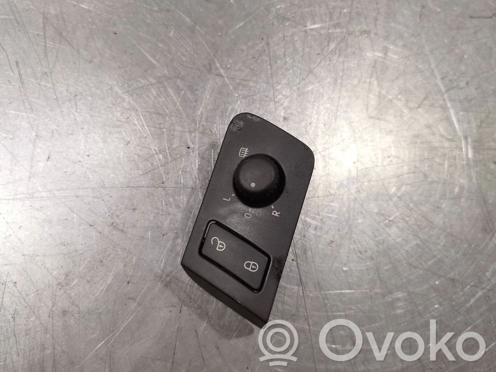 Volkswagen Touran I Wing mirror switch 
