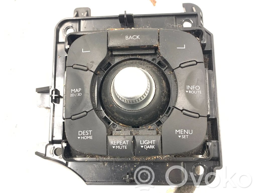 Renault Megane III Head unit multimedia control 