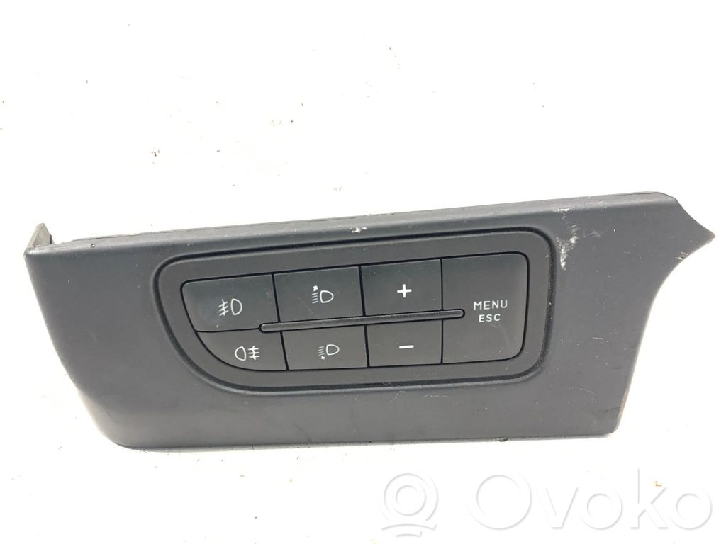 Fiat Punto (199) Headlight level height control switch 