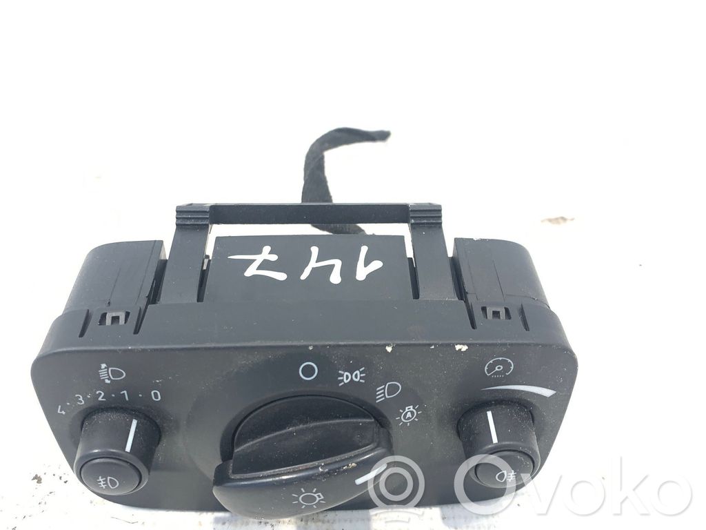Ford Mondeo MK IV Light switch 