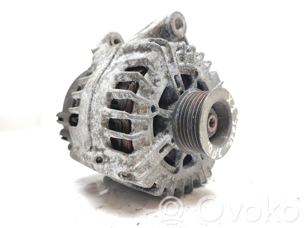 BMW 1 E82 E88 Generator/alternator 